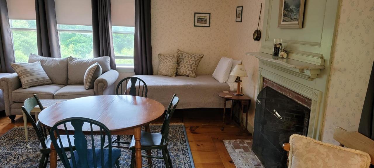 Hawks House Inn Walpole Bagian luar foto