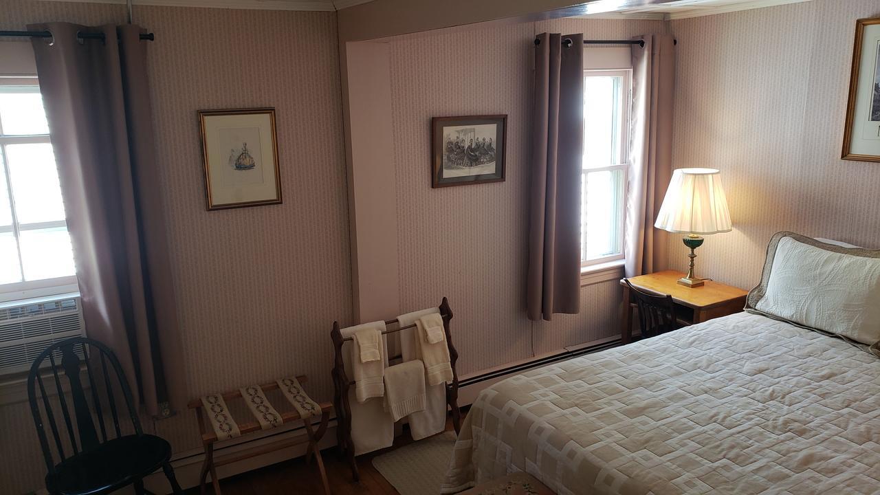 Hawks House Inn Walpole Bagian luar foto